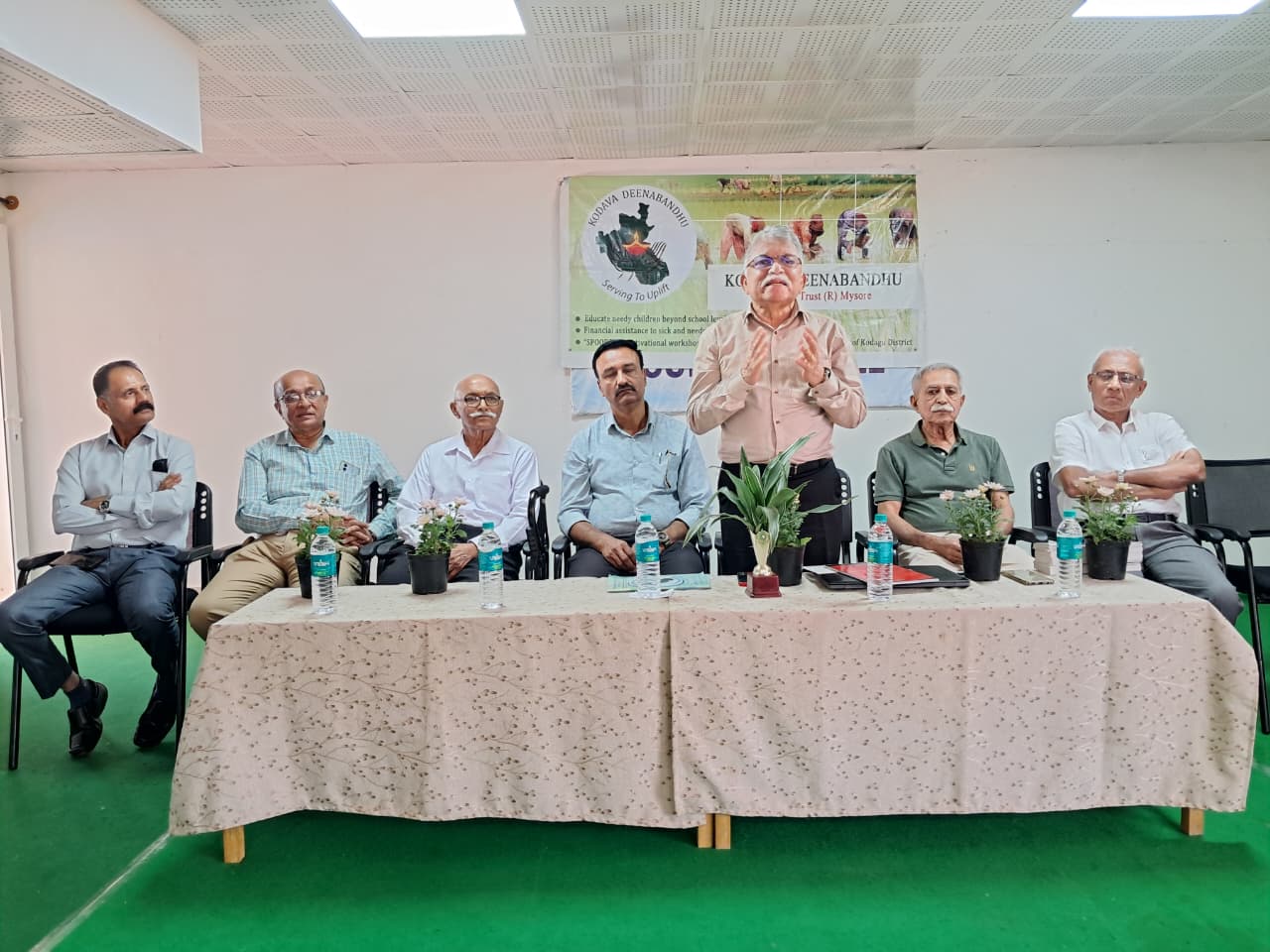 Trust Secretary addressing beneficiaries at Cauvery College, Gonikoppa, on 06/02/2026